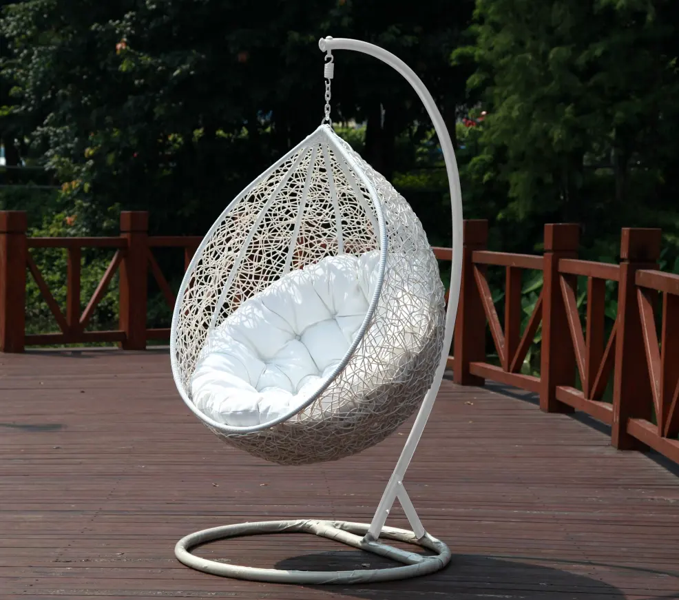 Factory Wholesale Cheap Patio Swing Outdoor Furniture Hanging Chair Leisure Wicker Rattan Egg Chair With Cushion