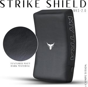 Escudo Curvo de Piel Sintética para MMA, Muay Thai, Boxeo, Taekwondo y Entrenamiento de Artes Marciales - Unidad Individual - Product Image 4