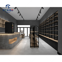 Comptoir de bar moderne pour café, aménagements de comptoirs pour café, solutions de décoration et de design pour les étagères de café