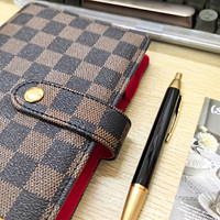 Carnet à feuilles mobiles en cuir PU A6 avec logo personnalisé, reliure à bouton-pression, agenda, journal avec porte-stylo pour cadeau d'affaires