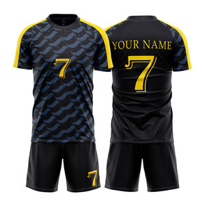 Ensemble de football par sublimation dégradée avec nom et numéro personnalisés, maillot de football respirant pour entraînement et matchs d'équipe, ProClub - Product Image 2