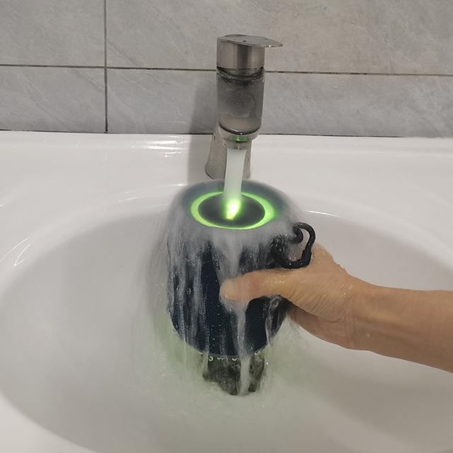 Patent 40W Wireless Speaker Waterproof IPX7 Portable Wireless Speaker with Led Portable Wireless Outdoor Speaker
