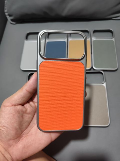 For iPhone 18 Pro Max New Large Window Waffle Frosted Protective case Suitable for iPhone 17 16 15 14 13 Phone Case