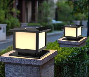 Nouveau modèle de lampadaire solaire LED pour extérieur, <span class=keywords><strong>lampe</strong></span> de porte et de mur, <span class=keywords><strong>lampe</strong></span> de portail domestique, indice de protection IP65, lumière du jour 6000K, à intensité variable - Product Image 2