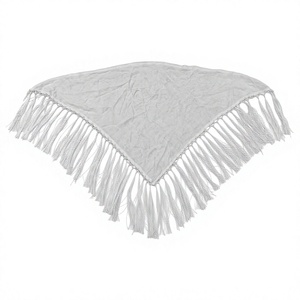 Hiyab Triangular de Viscosa al por Mayor con Estampado Floral y Flecos para Mujer Musulmana, Ligero, Transpirable, Antibacterial, de Secado Rápido, Largo, OEM, ODM - Product Image 1