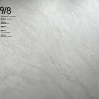 Dalle de pierre frittée brillante effet marbre blanc 900x1800, carrelage mural et de sol moderne pour salle de bain de villa