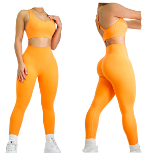 Conjunto Deportivo de 2 Piezas para Mujer, Diseño Personalizado ODM, Alta Calidad, Transpirable, Secado Rápido, Sujetador Deportivo Sólido, Leggings de Yoga con Efecto Levanta Glúteos, Ropa Deportiva - Product Image 1