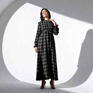 Abaya de Poliéster con Estampado Elegante y Modesto para Mujeres Musulmanas, Vestido de Noche Personalizado al por Mayor - Product Image 2