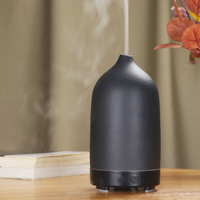 Diffuseur d'huiles essentielles ultrasonique en céramique de 100 ml avec lumière LED pour la maison et le bureau