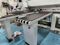 Scie à table horizontale automatique robuste pour la coupe du bois avec moteur de 16,5 kW