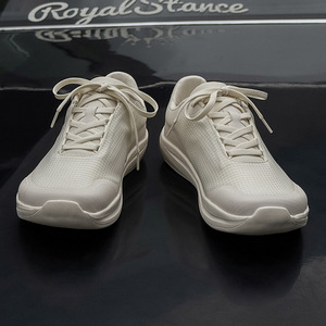 รองเท้าวิ่งรุ่นใหม่ปี 2026 น้ำหนักเบา ระบายอากาศได้ดี รองเท้าวิ่งเทรล กันลื่น สีขาว - Product Image 6