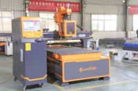 Routeur CNC 1325 à changement d'outil automatique pour la fabrication de meubles et d'armoires