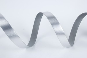 Bandas de borde en forma de onda de diseño artístico moderno, pieza de declaración de acero inoxidable y titanio para muebles - Product Image 2