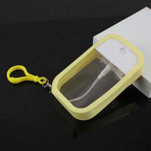 ขวดสเปรย์พกพาสำหรับใส่เจลแอลกอฮอล์ขนาด 38 มล.-50 มล. ทำจากพลาสติก รูปทรงบัตรเครดิต พร้อมซิลิโคนเคส - Product Image 5