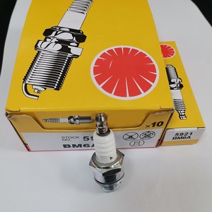 Giá bán buôn bạch kim bugi bm6a mới 5921 động cơ phụ tùng cho máy cắt cỏ Xăng bắt đầu Hệ thống đánh lửa bàn chải cắt - Product Image 3