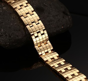 Bracelet Énergétique Magnétique Thérapie Quantique Bio Scalaire Tiens Bracelet Énergétique Puissant Prix Usine OEM ODM - Product Image 2