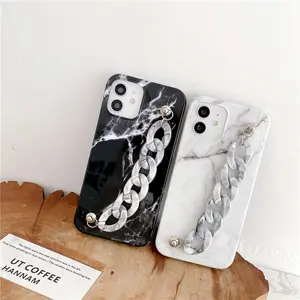 Hot Sale Fashion Marble Pattern Phone Case with Chain Bracelet for iPhone 13 Simple Creative Cover for iPhone 12/11/7/8/XS/X/XR