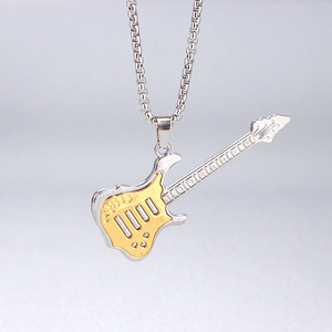 Collar con Colgante de Guitarra Estilo Punk <span class=keywords><strong>Rock</strong></span> con Diamantes y Perlas, Cadena de Eslabones para Hombre - Product Image 3