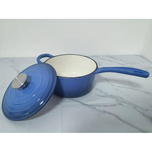 Marmite en <span class=keywords><strong>fonte</strong></span> émaillée écologique avec longue poignée, couvercle antiadhésif, compatible gaz et induction, pour ragoûts et plats mijotés – Vente en gros - Product Image 2