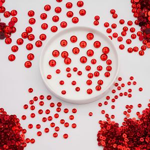 Cuentas <span class=keywords><strong>de</strong></span> diamantes <span class=keywords><strong>de</strong></span> imitación brillantes <span class=keywords><strong>de</strong></span> 6 mm con resina epoxi Siam, parte trasera plana, orificio central, para coser, empaquetadas en caja, modelo YAXI 227-6 - Product Image 4