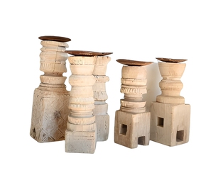 Candelabro de Madera Antiguo Hecho a Mano, Soporte para Velas, Estilo Rústico Vintage Tallado, Decoración para el Hogar, Centro de Mesa para Sala de Estar - Product Image 1