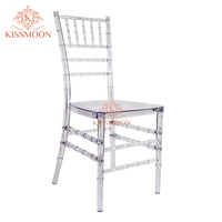 Chaises de mariage Chiavari modernes en résine transparente pour événements et réceptions hôtelières