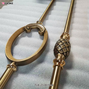 ราวบันได<span class=keywords><strong>ทอง</strong></span>เหลืองหล่อแบบทันสมัย ดีไซน์ติดตั้งบนพื้น ผิวสัมผัสทองเหลืองโบราณ ชิ้นส่วนสี<span class=keywords><strong>ทอง</strong></span> K ปรับความสูงได้ตามต้องการ - Product Image 5