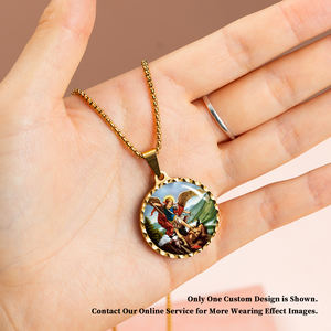 GIVELUCK Colgante Religioso 3D de Sana Juana de Arco para Hombre, Chapado en <span class=keywords><strong>Oro</strong></span> de 18K, de Acero Inoxidable, Medalla Religiosa - Product Image 3