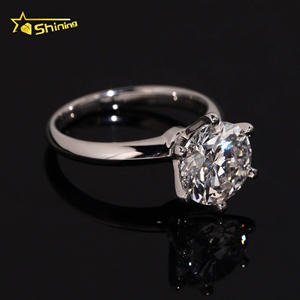 Anello di Fidanzamento da Donna in Platino PT950 con Diamante Coltivato in Laboratorio da 3 Carati, Design Classico a 6 Griffe - Product Image 2