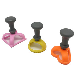 Juego de Cortadores de Galletas de Plástico Resistente y Colorido con Formas de Círculo, Corazón y Cuadrado <span class=keywords><strong>para</strong></span> Uso Repetido - Product Image 5