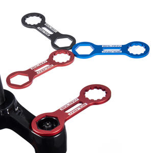 Clé de couvercle de fourche de vélo Bolany, outil en alliage d'aluminium pour la réparation de vélos de montagne, rouge, noir, bleu - Product Image 3