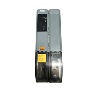 Module de contrôle PLC 8B0P0220HW00.000-1 neuf et 100% original - Product Image 3