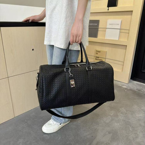 Men's Travel Bag Large Capacity 20-35L Lightweight Outdoor Gym Bag Portable Crossbody Backpack Sports Handbag - Product Image 2
