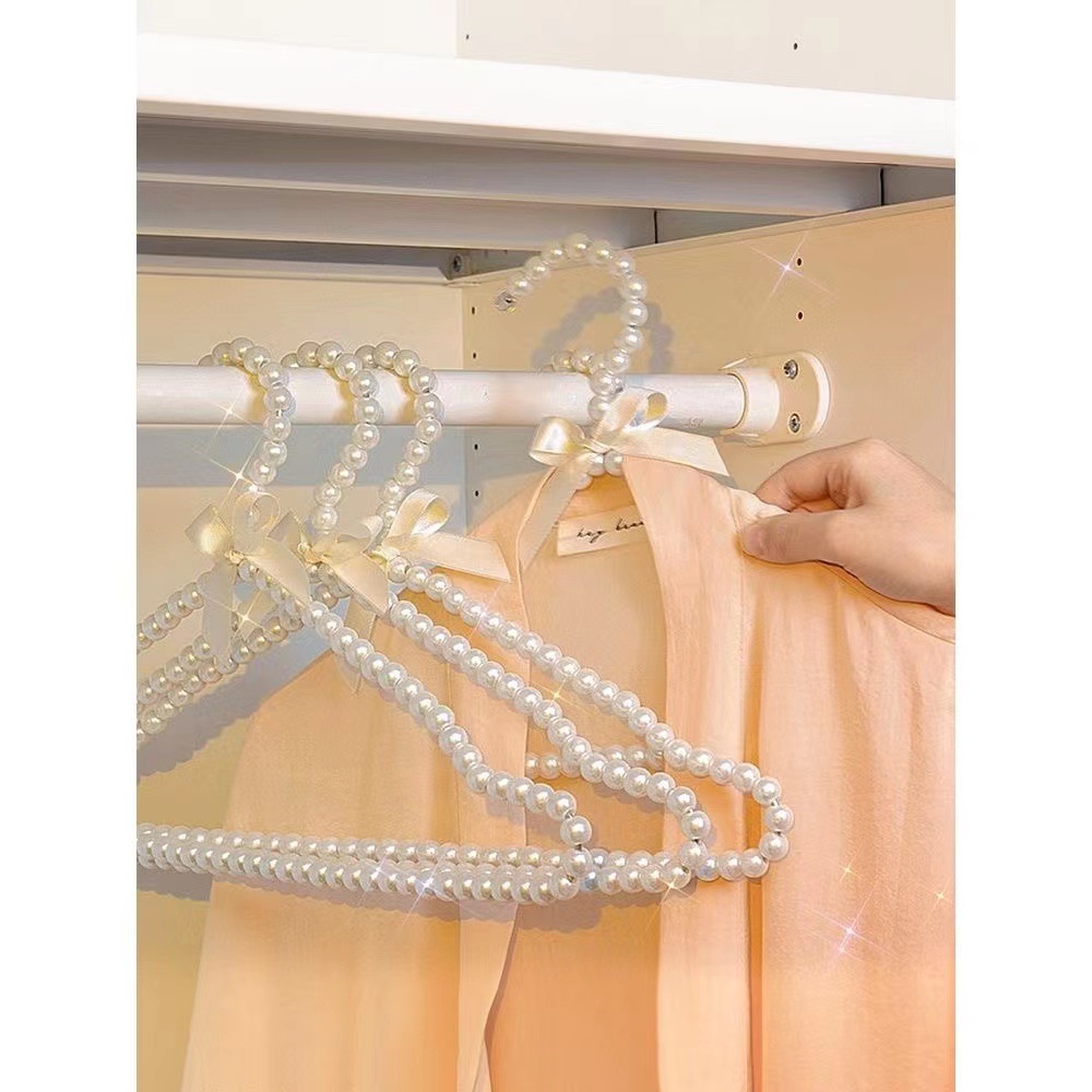 Premium White Adult Pearl Coat Hanger for Wedding Dresses Premium White Adult Pearl Coat Hanger for Wedding Dresses