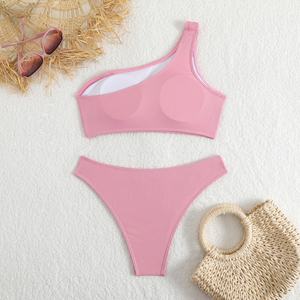 Trajes de Baño OUTPACE para Mujer 2024, Trajes de Baño y Ropa de Playa 2023, Trajes de Baño Florales de Lujo en Venta - Product Image 2