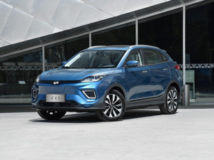 Nuevo vehículo eléctrico 2019-2022 usado Weltmeister EX5 divertido techo solar que se puede abrir sistema inglés tablero WM EX5 para exportación - Product Image 6