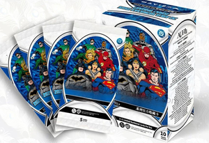 YYing KakaWawa AURA <span class=keywords><strong>DC</strong></span> Blaster Versión Tarjeta Flash Superhéroes y Chicas Anime Store Live Room Colección de Tarjetas de Películas para Niños - Product Image 3