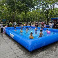 Piscine gonflable en PVC durable, installation et vidange faciles, idéale pour les fêtes d'été dans le jardin et les loisirs en famille