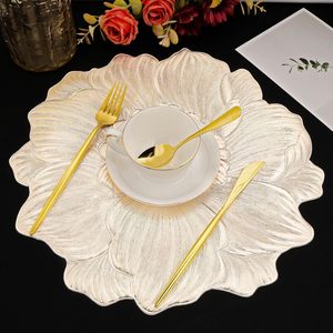 Tabletex New Gold Xmas Flower Sets <span class=keywords><strong>de</strong></span> <span class=keywords><strong>table</strong></span> pour le dîner Napperons en vinyle plastique métallique Nappes antidérapantes Noël - Product Image 5