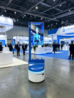 Robot Móvil Transparente con IA, Pantalla Digital para Carteles, Robot de Servicio Interactivo Inteligente con SDK Habilitado para OEM, para Exhibiciones Comerciales