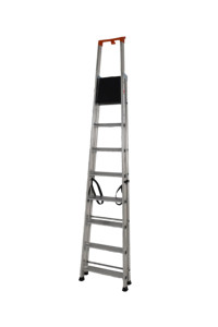 Escalera Doméstica de Aluminio GIERRE ALL750, Práctica y Duradera, Escalera de Aluminio de 8 Peldaños con Altura de hasta 3.5m - Product Image 3
