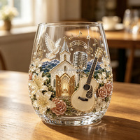 Verre à bière rétro style cowboy western avec motif 3D en relief guitare et papillon, verrerie vintage thème musique country, verre en forme de botte