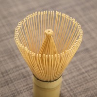 Fouet à Matcha en Bambou, Poudre de Matcha, Chasen Japonais Artisanal à 80, 100 ou 120 Dents, Mélangeur et Brosse pour un Matcha Authentique