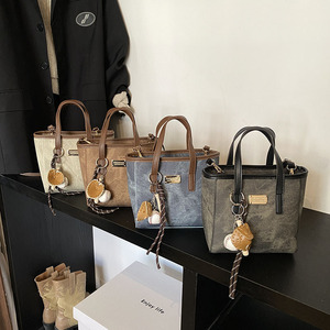 New Wholesale Women's Handbag Fashion Leisure Large Capacity Shopping Bags - Product Image 1