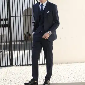 Costumes pour hommes 3 pièces personnalisés en Chine vente en gros costumes de <span class=keywords><strong>mariage</strong></span> pour hommes à bon <span class=keywords><strong>prix</strong></span> - Product Image 4