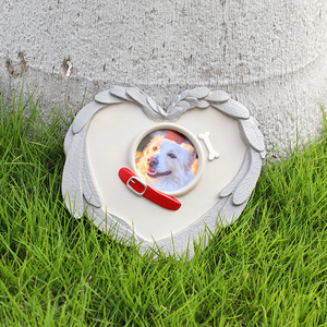 Caixão e Urnas Comemorativas Modernas de Resina Ecológica para Animais de Estimação, para Cinzas de Cães e Gatos - Product Image 1