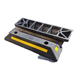 Butée de stationnement en caoutchouc Flashjet 905 – Barrière durable pour pneus de voiture, utilisation extérieure - Product Image 5