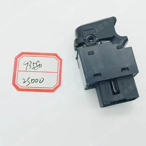 สวิตช์ยกกระจกไฟฟ้าฮุนได IX35 รุ่น 935802S000 อะไหล่เปลี่ยนใหม่ - Product Image 2