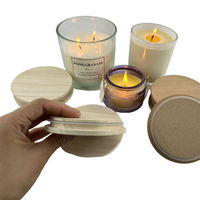 Vente de gros Couvercle en bois de pin personnalisé avec anneau en silicone pour pot à bougie