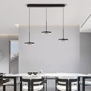 Luminaire suspendu à 3 têtes réglable pour décoration intérieure - Product Image 1